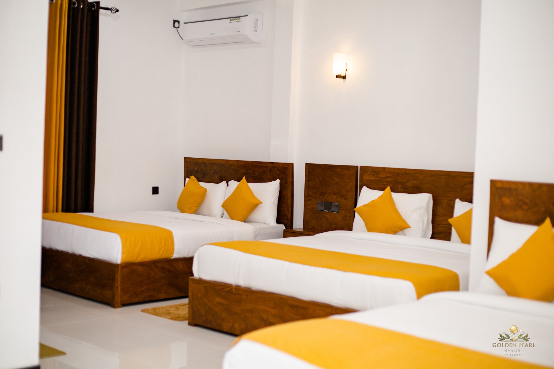 Room 103 - 7